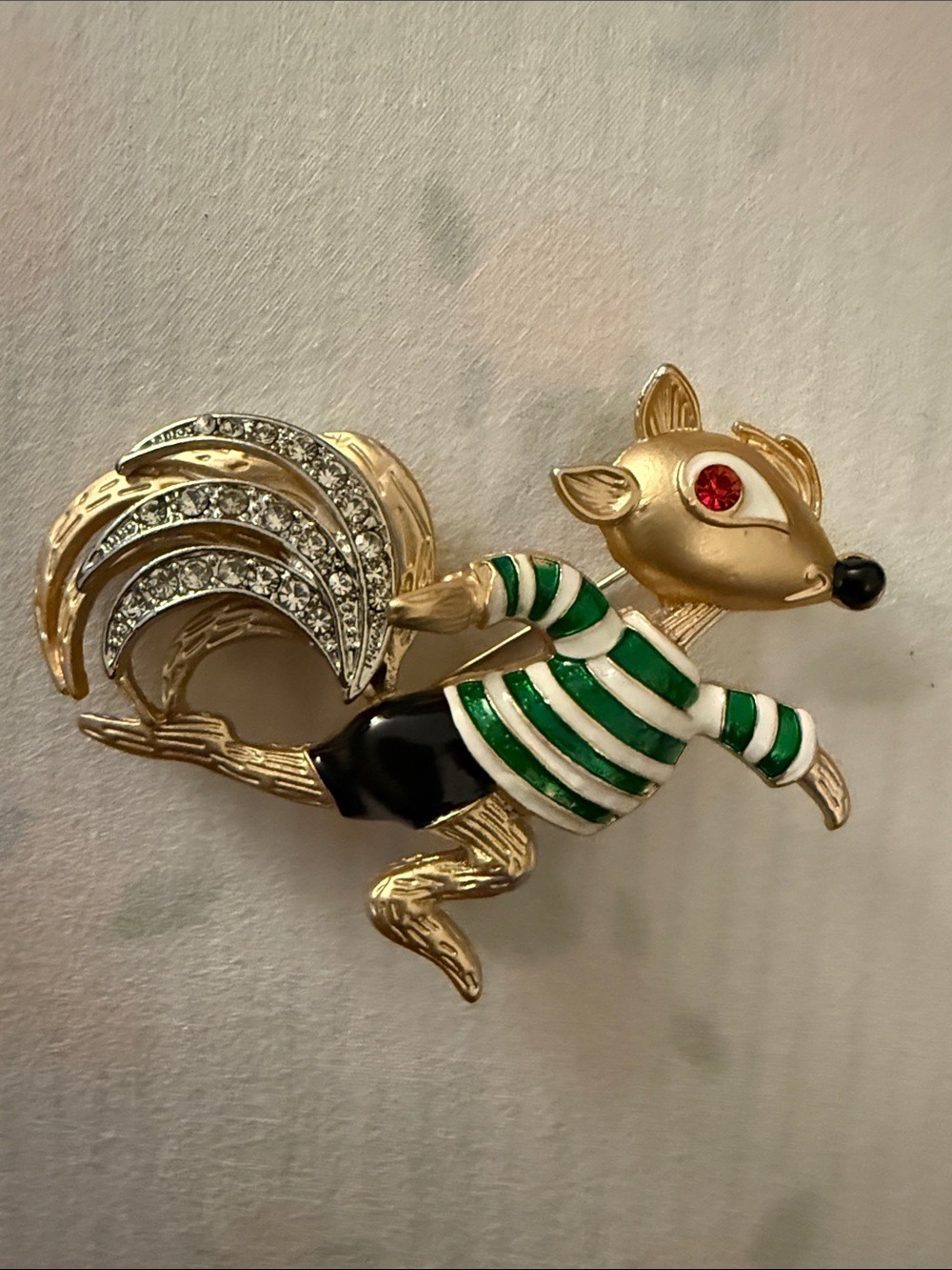 Gold Fox Brooch with Green and White Stripes women’s animal jewelry